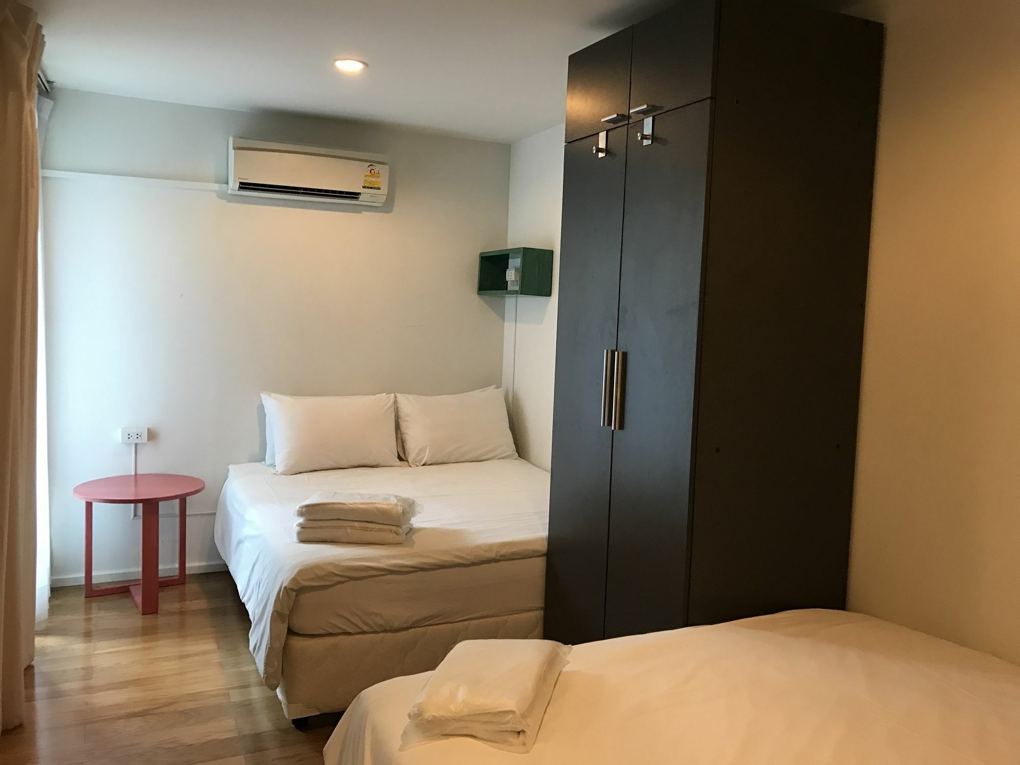 Urban House Hotel Банкок Екстериор снимка