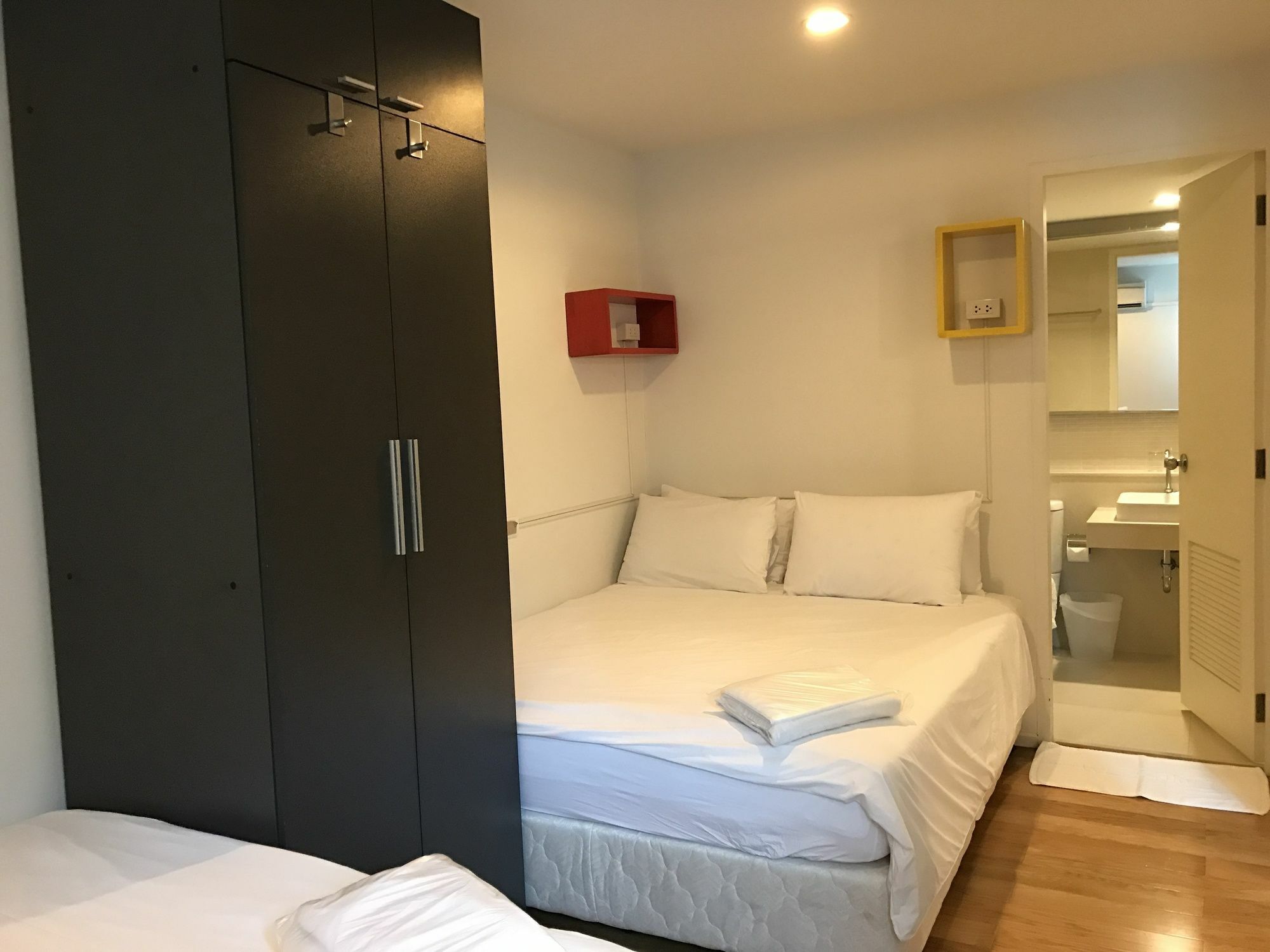 Urban House Hotel Банкок Екстериор снимка