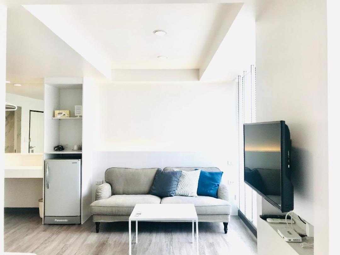 Urban House Hotel Банкок Екстериор снимка